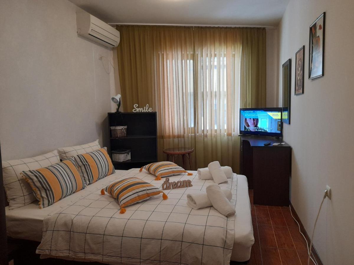 Cosy Apartments And Spectacular Rooms Fotiadis Veliko Tarnovo Luaran gambar