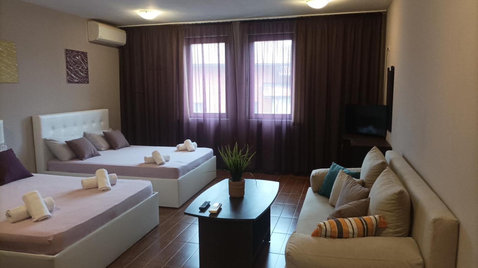 Cosy Apartments And Spectacular Rooms Fotiadis Veliko Tarnovo Luaran gambar
