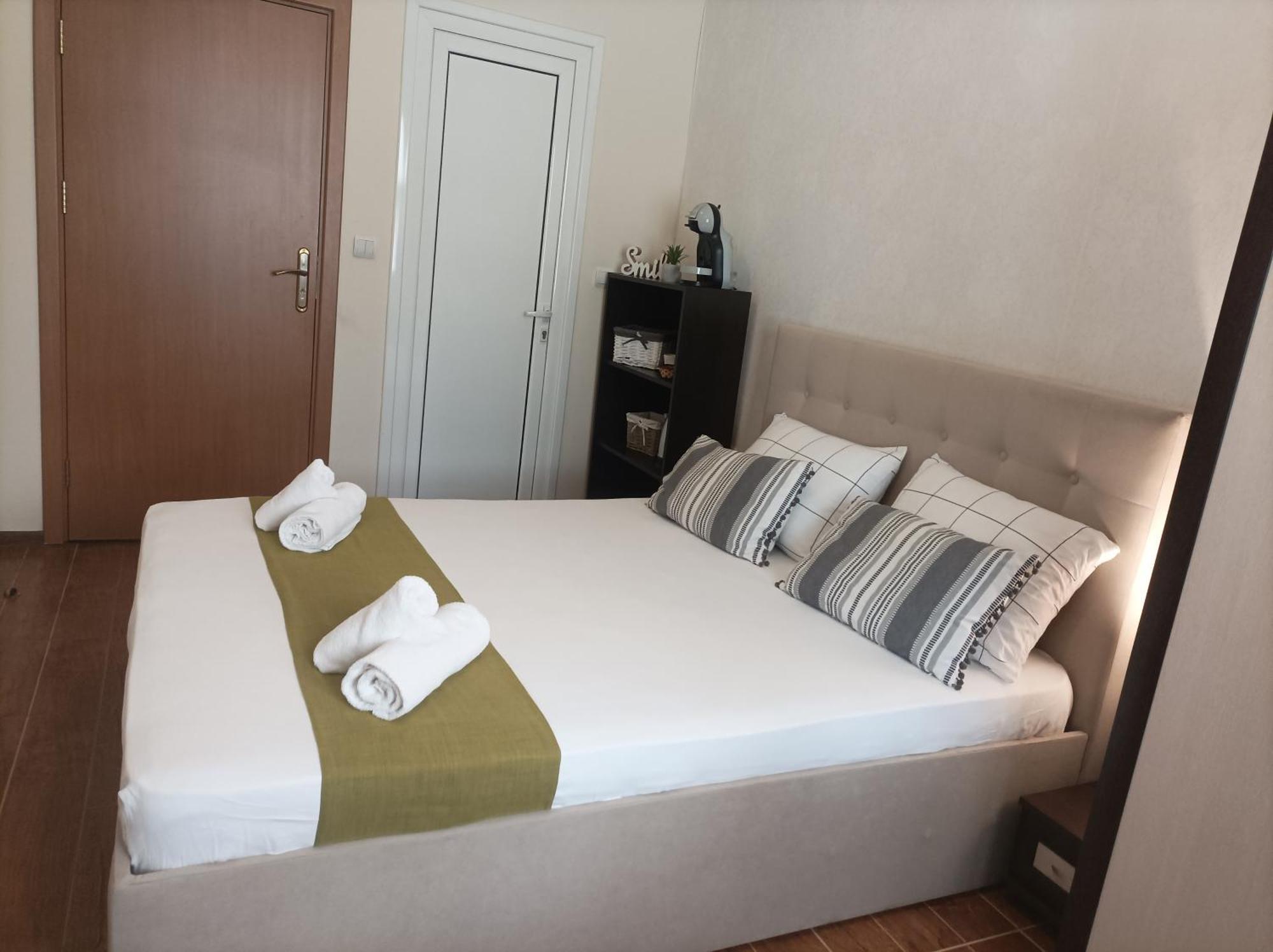 Cosy Apartments And Spectacular Rooms Fotiadis Veliko Tarnovo Luaran gambar