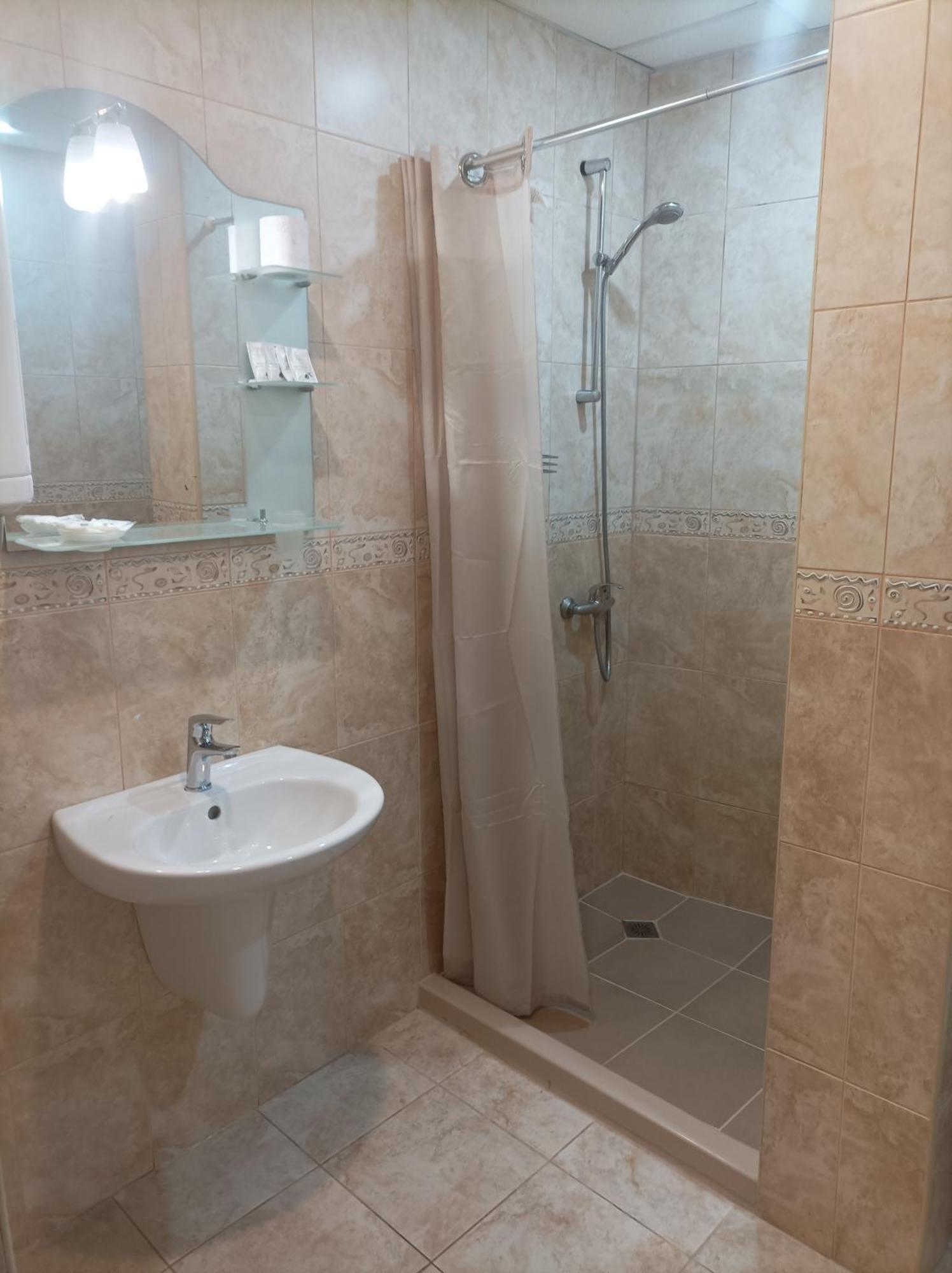 Cosy Apartments And Spectacular Rooms Fotiadis Veliko Tarnovo Luaran gambar