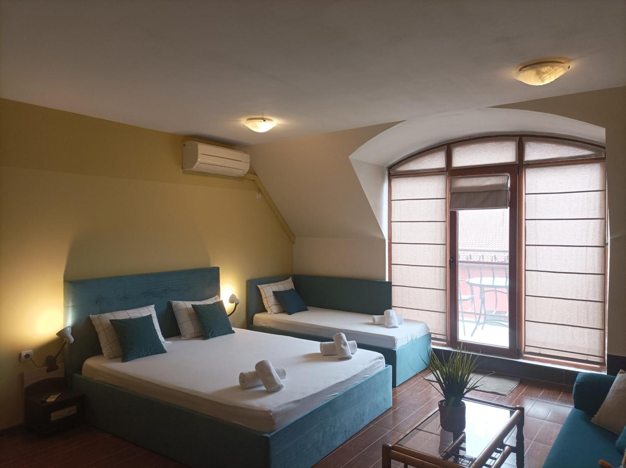 Cosy Apartments And Spectacular Rooms Fotiadis Veliko Tarnovo Luaran gambar